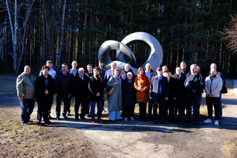 Выездная сессия Научного Совета РАН по физике конденсированного состояния в Красноярске: наука, память и взгляд в будущее
