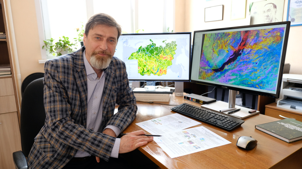 Евгений Пономарев, кандидат технических наук, старший научный сотрудник Института леса им. В.Н. Сукачева СО РАН.JPG