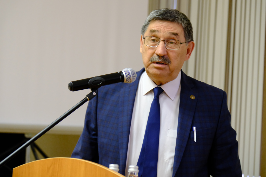 6_Александр Алексеевич Левченко, член-корреспондент РАН.JPG