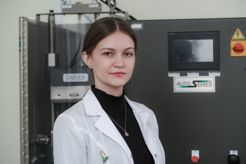 Наталья Ипатова, инженер Института биофизики СО РАН, аспирантка СФУ.jpg