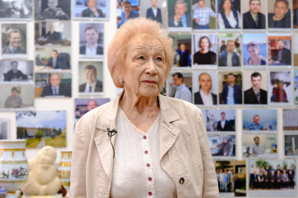 4_Людмила Михайловна Хрусталева, создательница музея Киренского в ИФ СО РАН.JPG