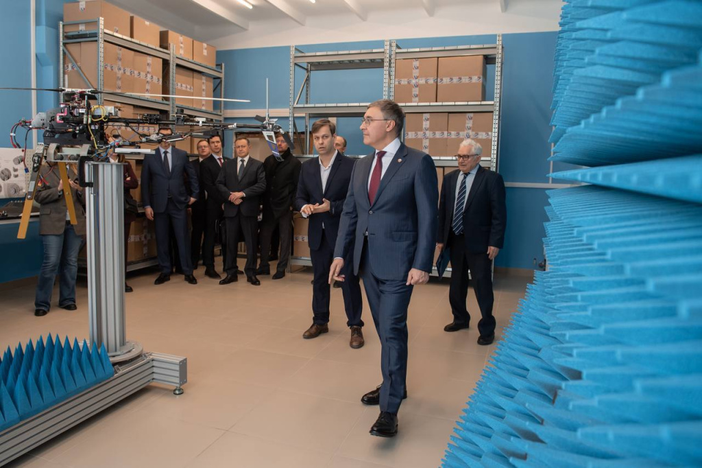 1_визит министра науки и образования РФ Валерия Фалькова в КНЦ СО РАН.jpg