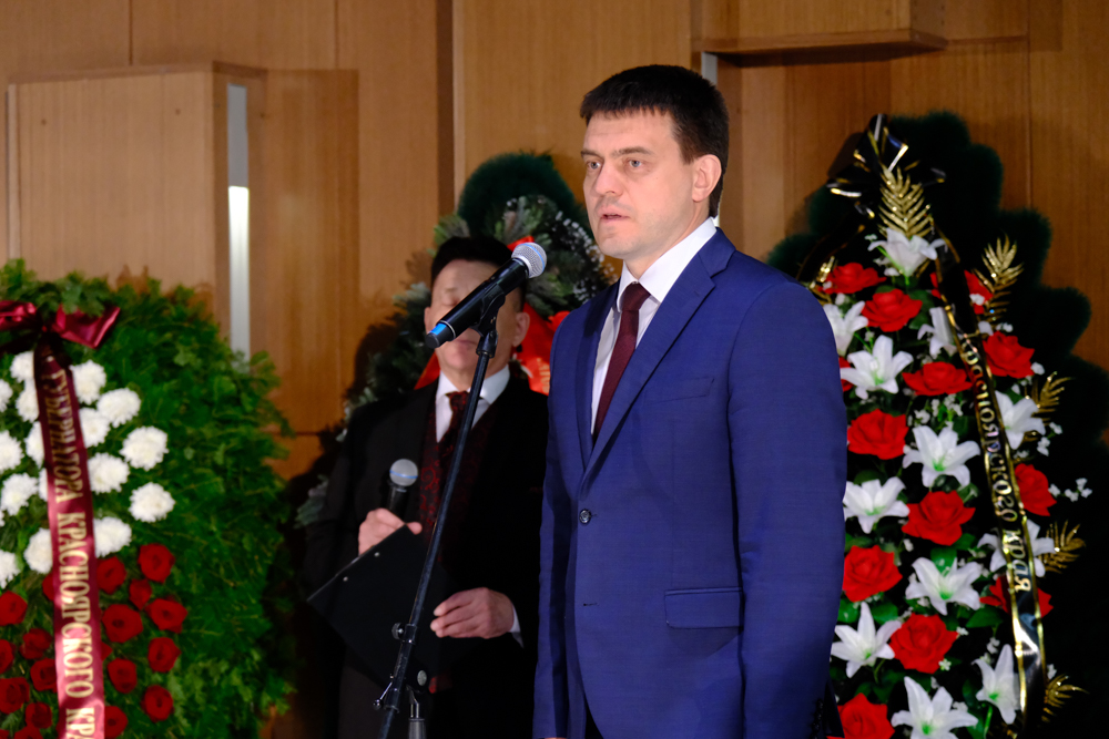 1_ речь губернатора Михаила Михайловича Котюкова.jpg 1_ речь губернатора Михаила Михайловича Котюкова.jpg